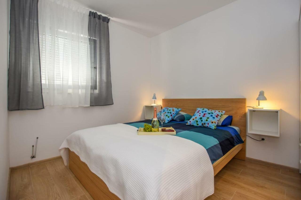 Apartments Milena 8 Mandre Εξωτερικό φωτογραφία