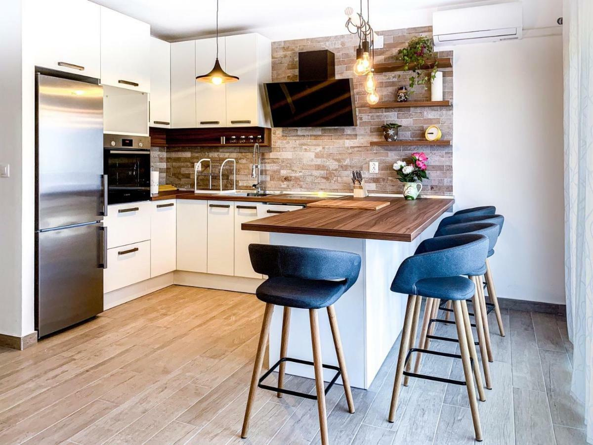 Apartments Milena 8 Mandre Εξωτερικό φωτογραφία